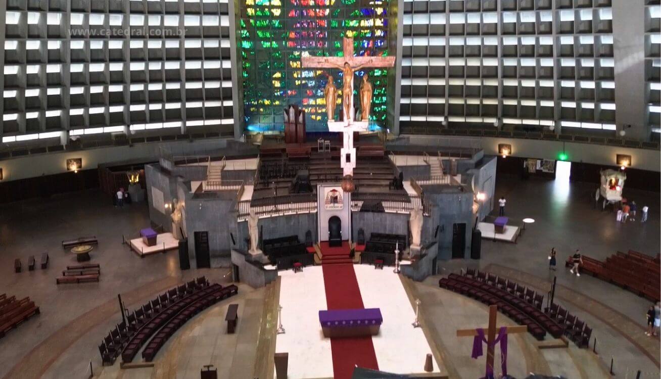 Crucifixo Monumental